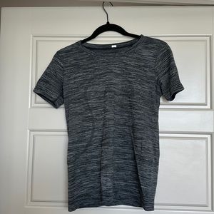 Lululemon swiftly tech shirt